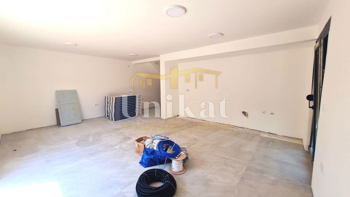 Doppia casa vicino al mare, 5 camere da letto